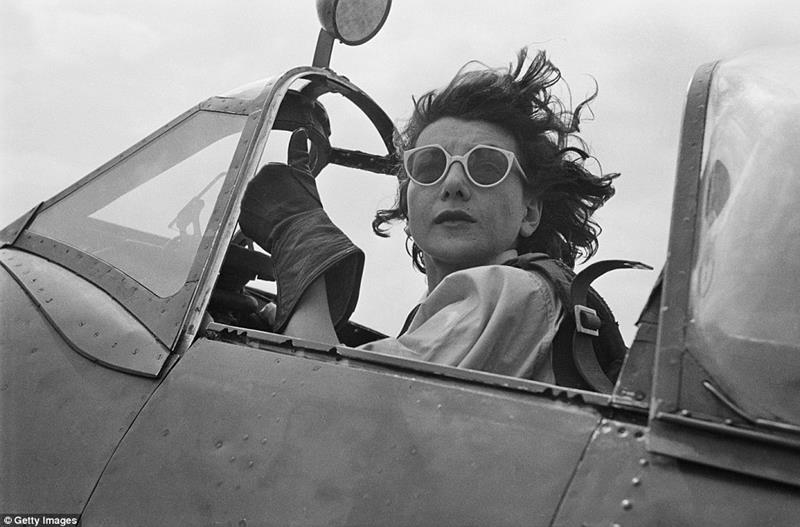 3 figures ICM 1/32 US WASP Female Pilots 1943-1945 